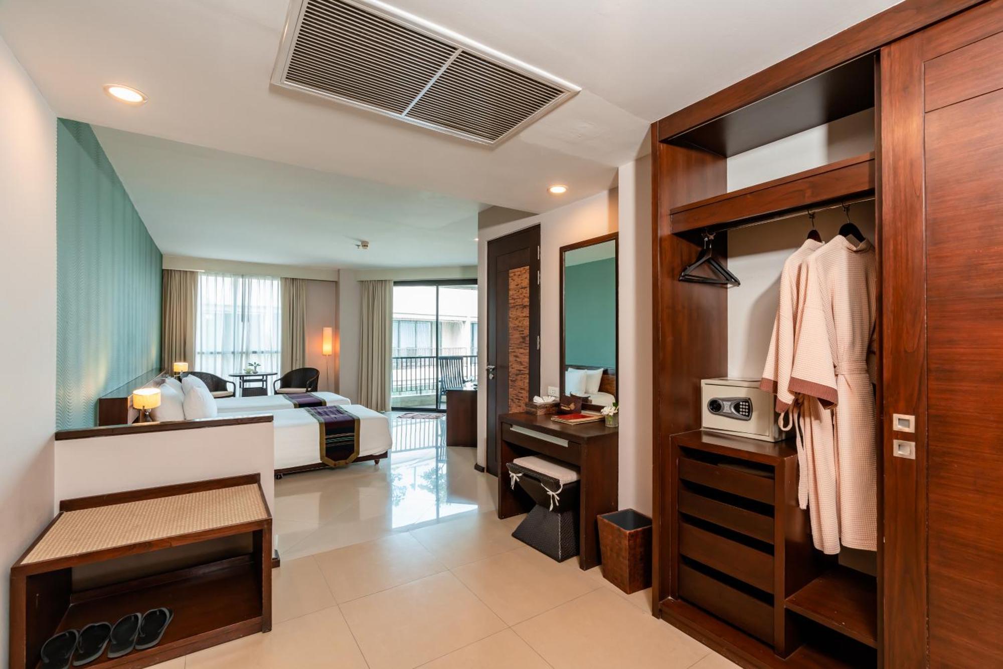Tara Mantra Cha-Am Resort Экстерьер фото